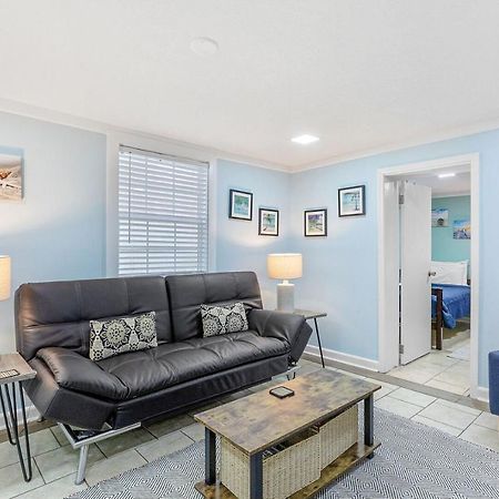 23 Center St - Sunny Side Down - Downstairs Apartment Фоли Бийч Екстериор снимка