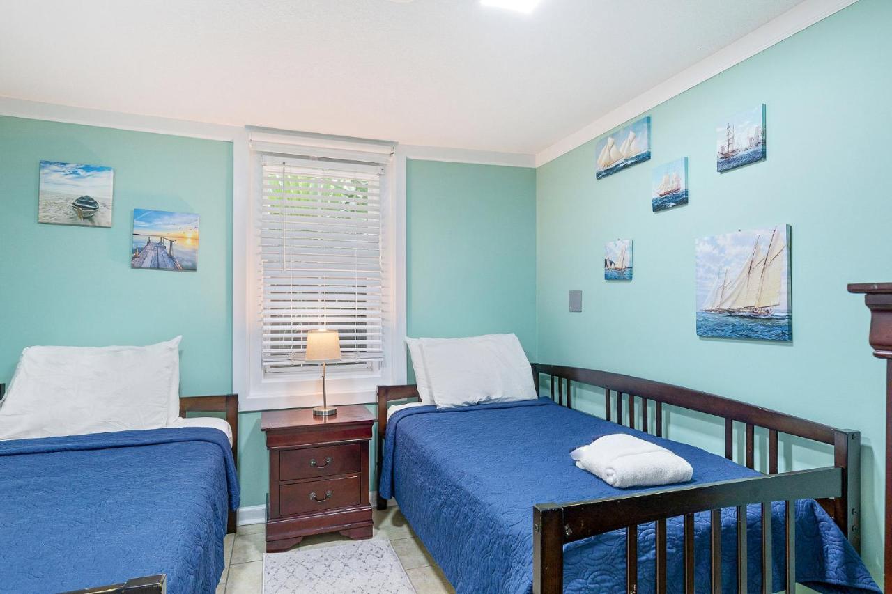 23 Center St - Sunny Side Down - Downstairs Apartment Фоли Бийч Екстериор снимка